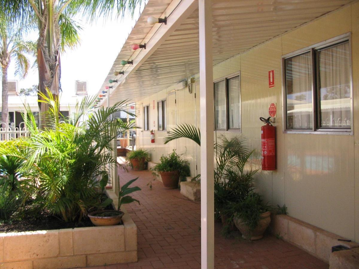 The Meyers House - Accommodation Kalgoorlie Buitenkant foto